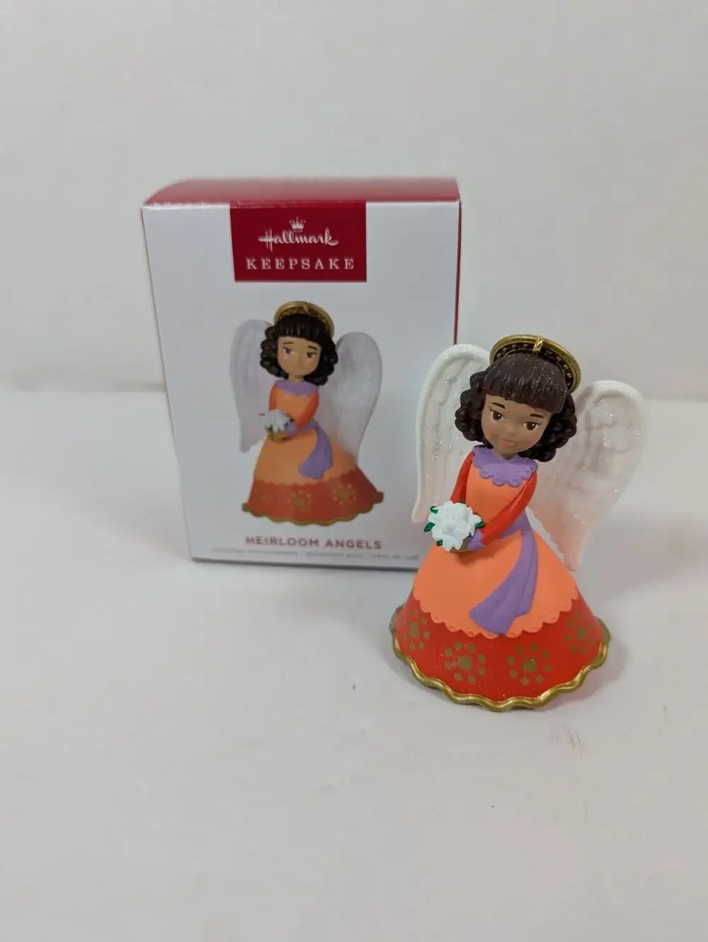 2022 Hallmark HEIRLOOM ANGELS 7th in Series Keepsake Christmas Tree Ornament MIB